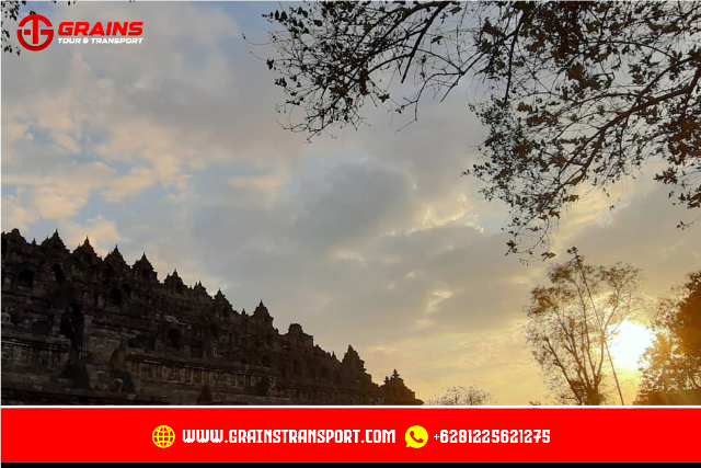Full Day Borobudur Sunrise Tour from Punthuk Setumbu Hill