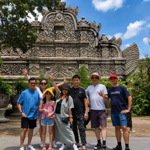 Private 4 Days 3 Nights Tour in Yogyakarta