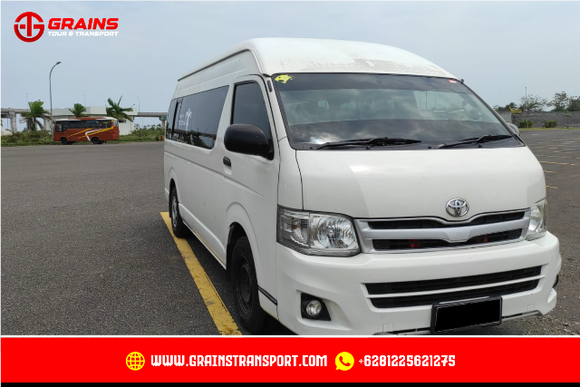 Rent a Car with Driver at Surabaya North Quay