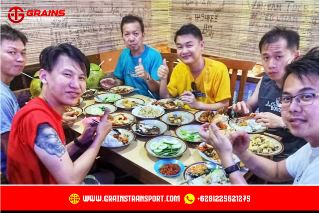 Sewa Kereta Murah Yogyakarta Bersama Pemandu