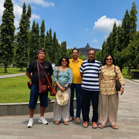 Full-Day Private Tour to Borobudur Temple from Semarang