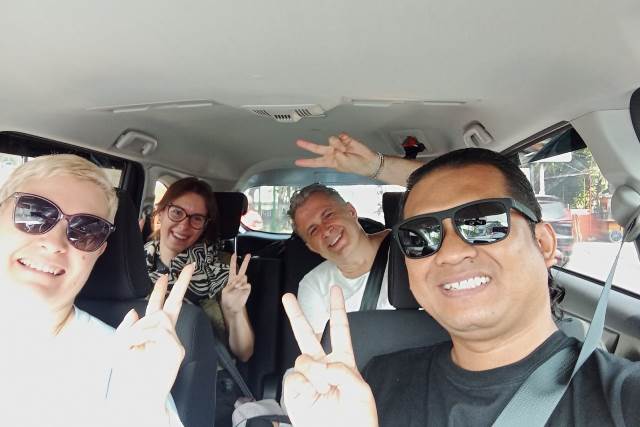 Jakarta Car Rental with Driver