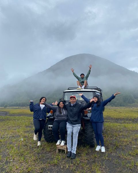 Midnight Tour to Mount Bromo and Tumpak Sewu from Malang