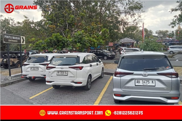 rent a car with driver in yogyakarta