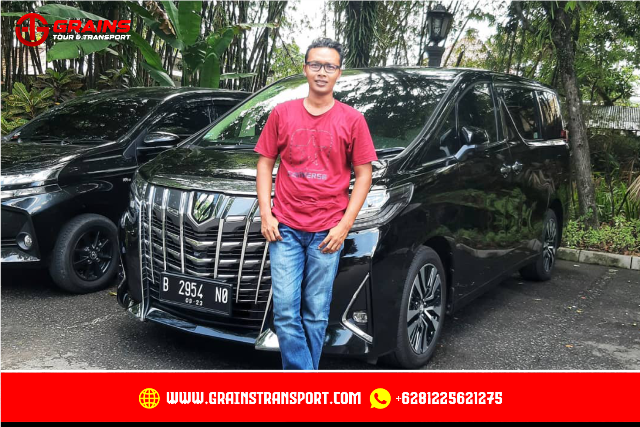 Experienced and Professional Tour Guide in Yogyakarta