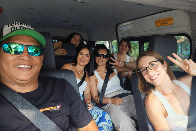 private car rental with a driver in Yogyakarta