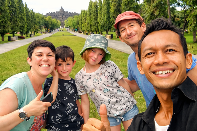 Local Yogyakarta Driver