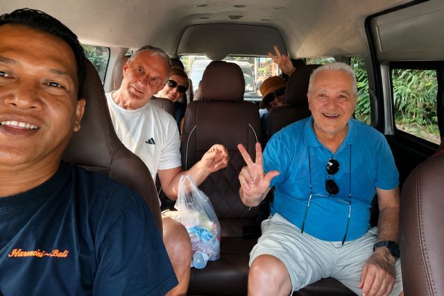 private transfer from yogyakarta to malang, private car charter with driver from jogja to malang, private car rental with driver from jogja to malang, transfer from yogyakarta to malang, rent a car with driver from yogyakarta to malang, car rental from yogyakarta to malang, drop-off yogyakarta to malang, yogyakarta to malang by car, hire a car with driver from jogja to malang, private van rental from yogyakarta to makang, minibus rental from yogyakarta to malang, how to get to malang from yogyakarta, private car hire with driver yogyakarta to malang