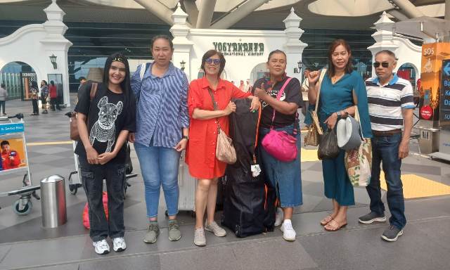 Rent a car with a driver in YIA airport Yogyakarta