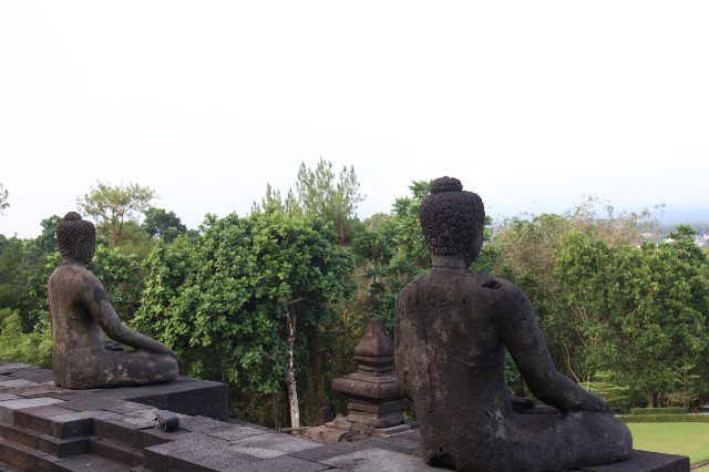 Tour to Borobudur Temple with Yogyakarta Driver